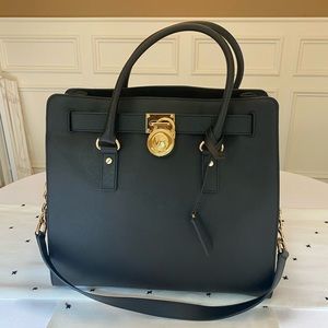 Michael Kors ‘Hamilton’ - like new!!